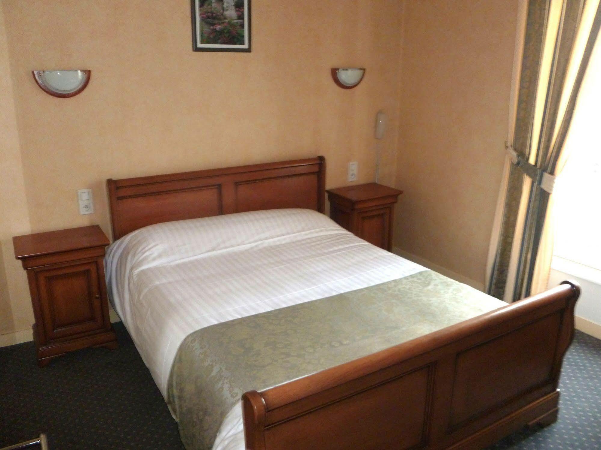 Le Relais De La Rance - Chambres D'Hotes Quedillac Exterior photo